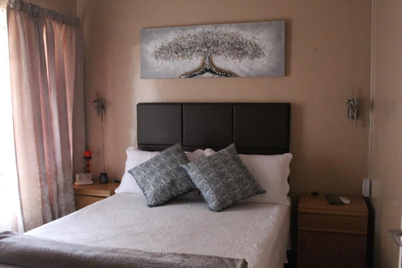 Alternative B&B In The Township Potchefstroom Zewnętrze zdjęcie